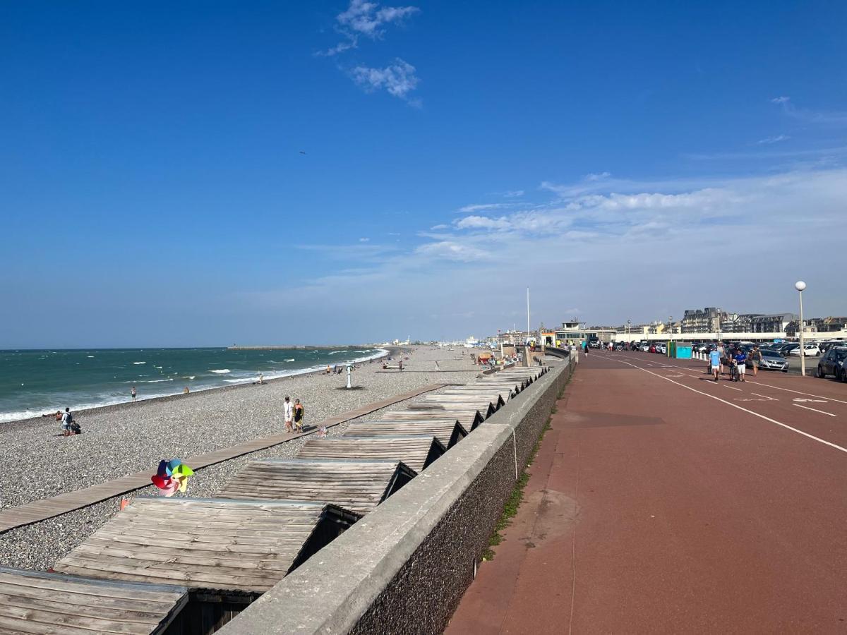 Fayolle Apartment Dieppe Bagian luar foto